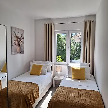 Ivy Apartament Mlini