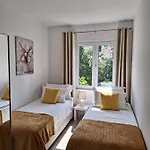 Ivy Apartment Mlini